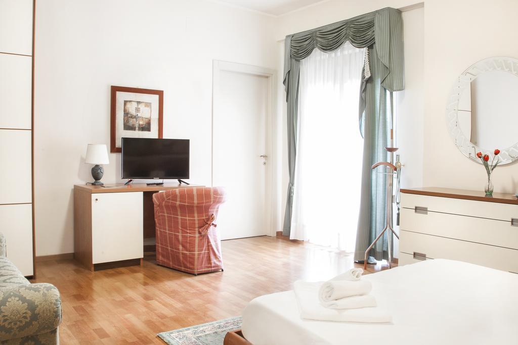 San Nicola Manfredi Blu Hotel מראה חיצוני תמונה