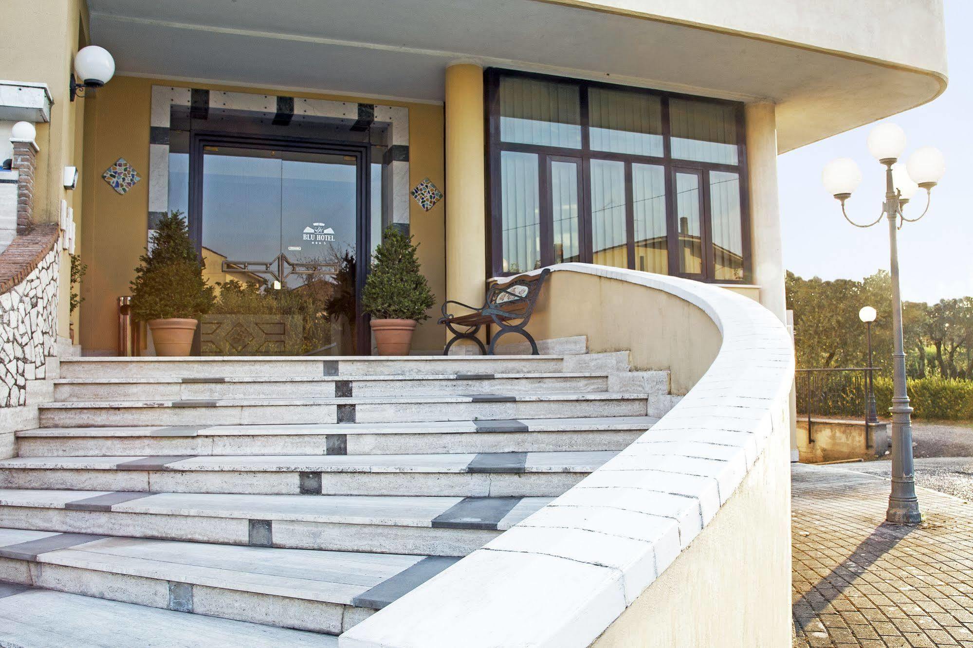 San Nicola Manfredi Blu Hotel מראה חיצוני תמונה